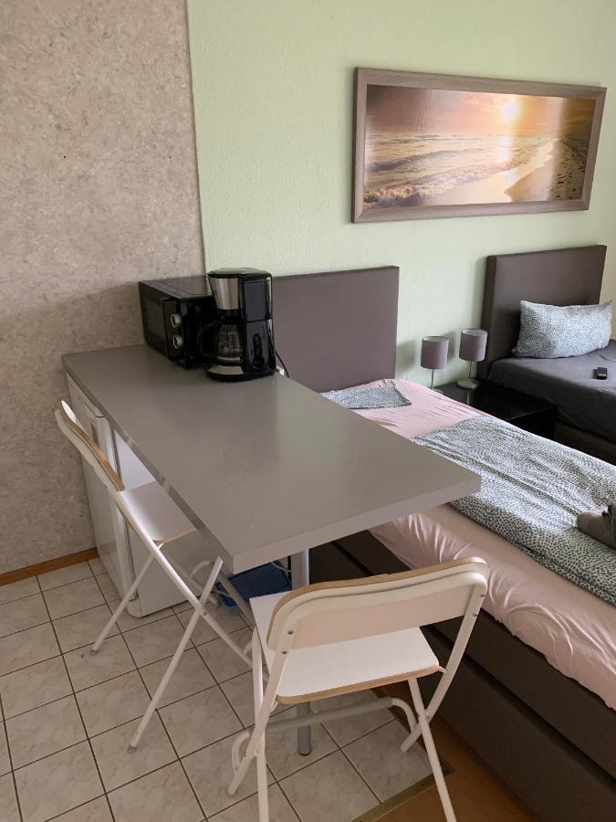 Ruhige Sonnige Wohnung Mit Rooftopterrasse Nahe Universitaet Gerbrunn Екстер'єр фото