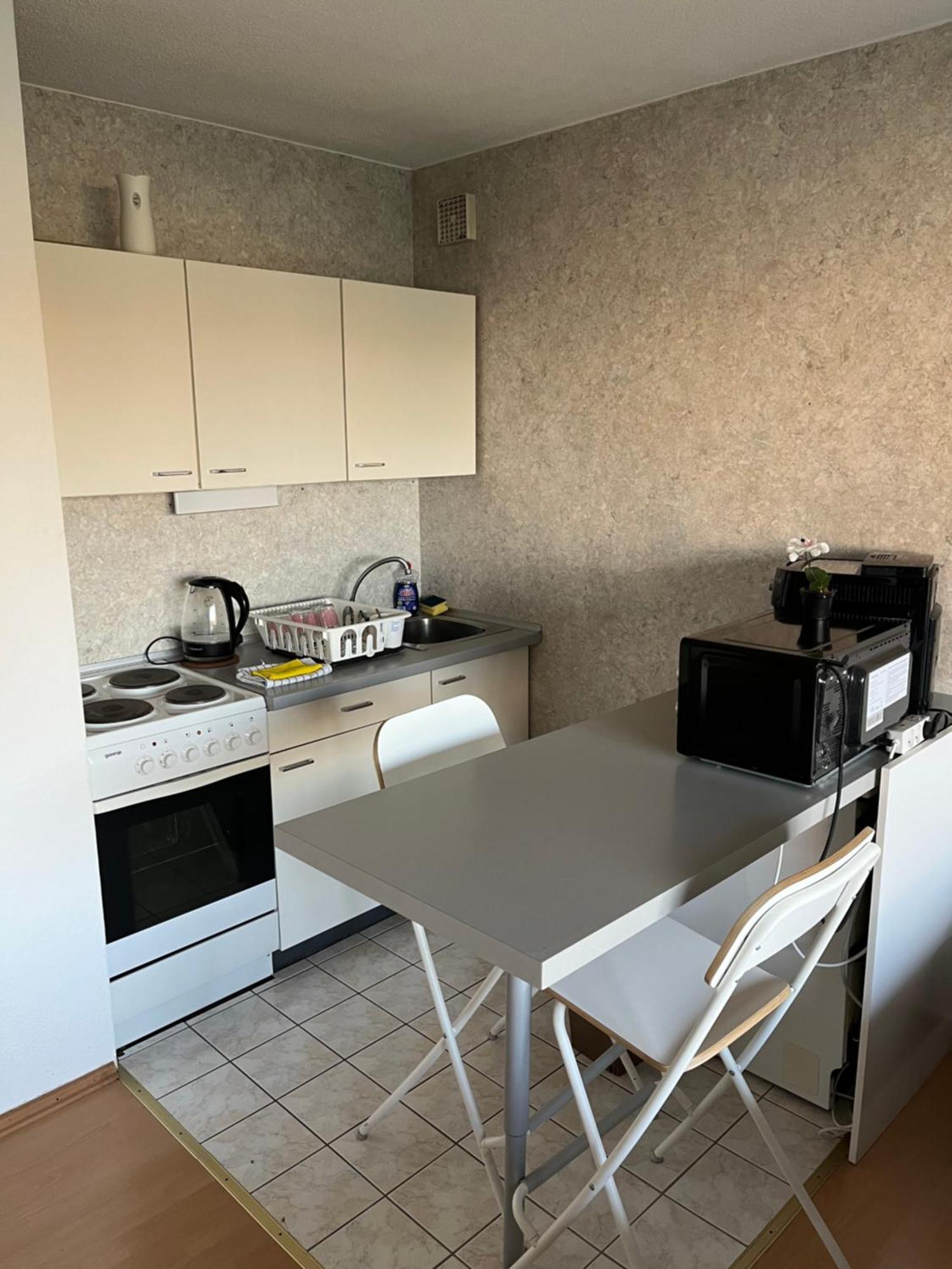 Ruhige Sonnige Wohnung Mit Rooftopterrasse Nahe Universitaet Gerbrunn Екстер'єр фото
